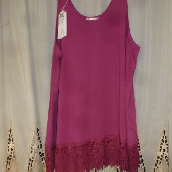 4XL Perfect Sleeveless U-Neck Long Tunic finished with lace  NWT - Picture 1 of 11